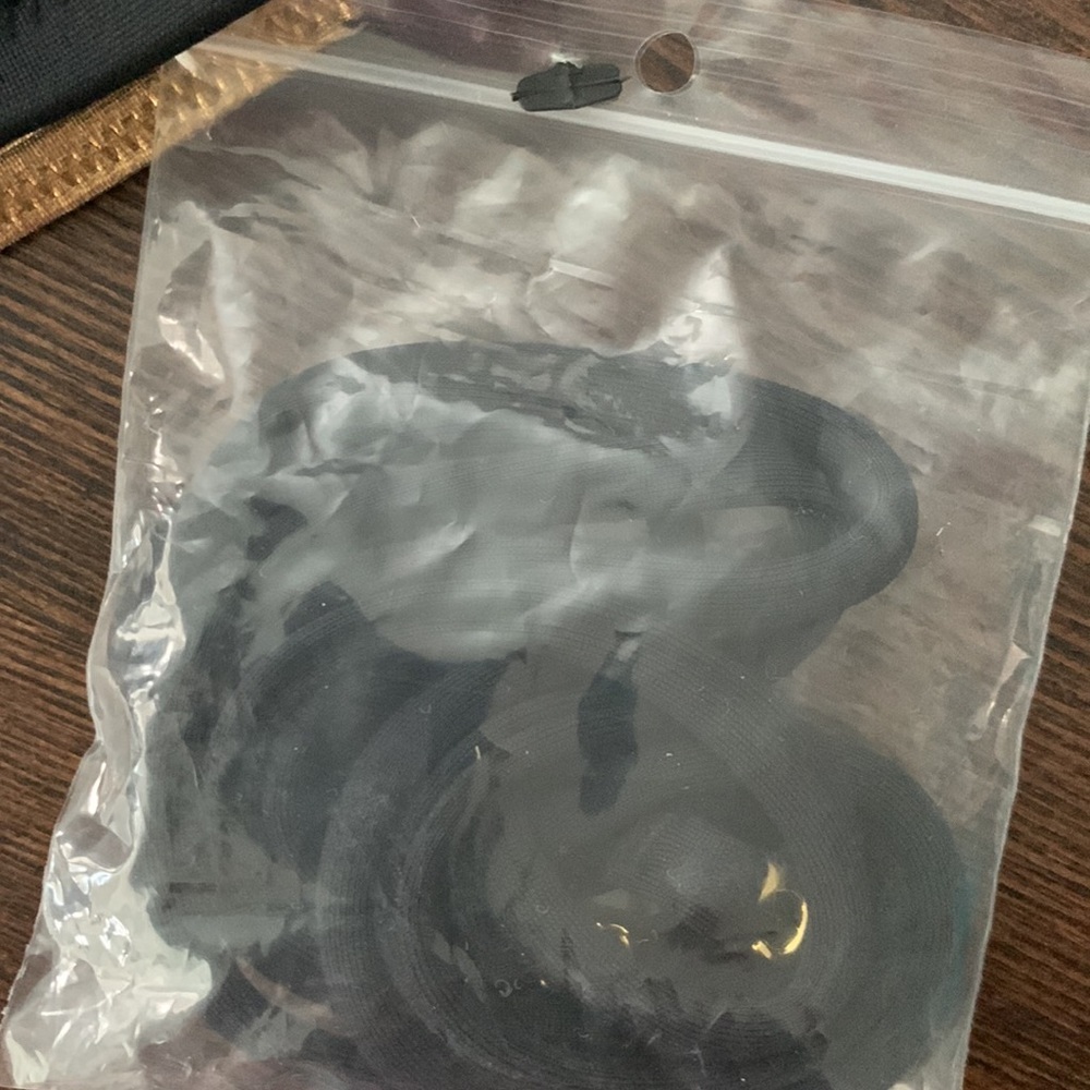 Victorias Secret Bikini top 32C black & metallic gold straps and studs NEW - Picture 3 of 5